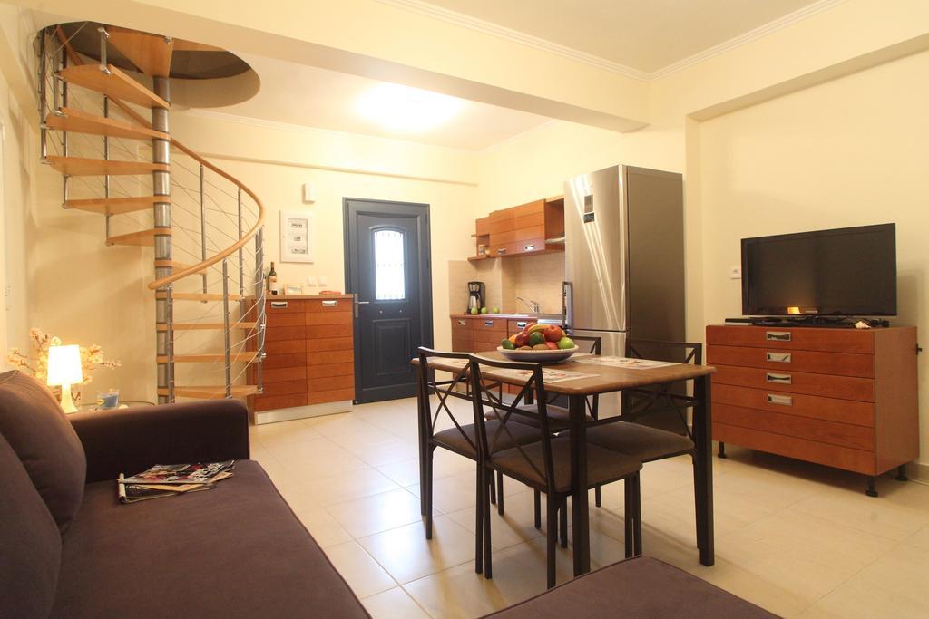 Sunset View Studios Exanthia Habitación foto